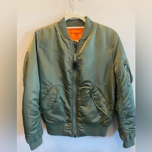 Alpha Industries Bomber Coat Size Small